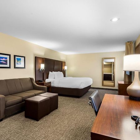 Comfort Inn & Suites Greeley Ngoại thất bức ảnh