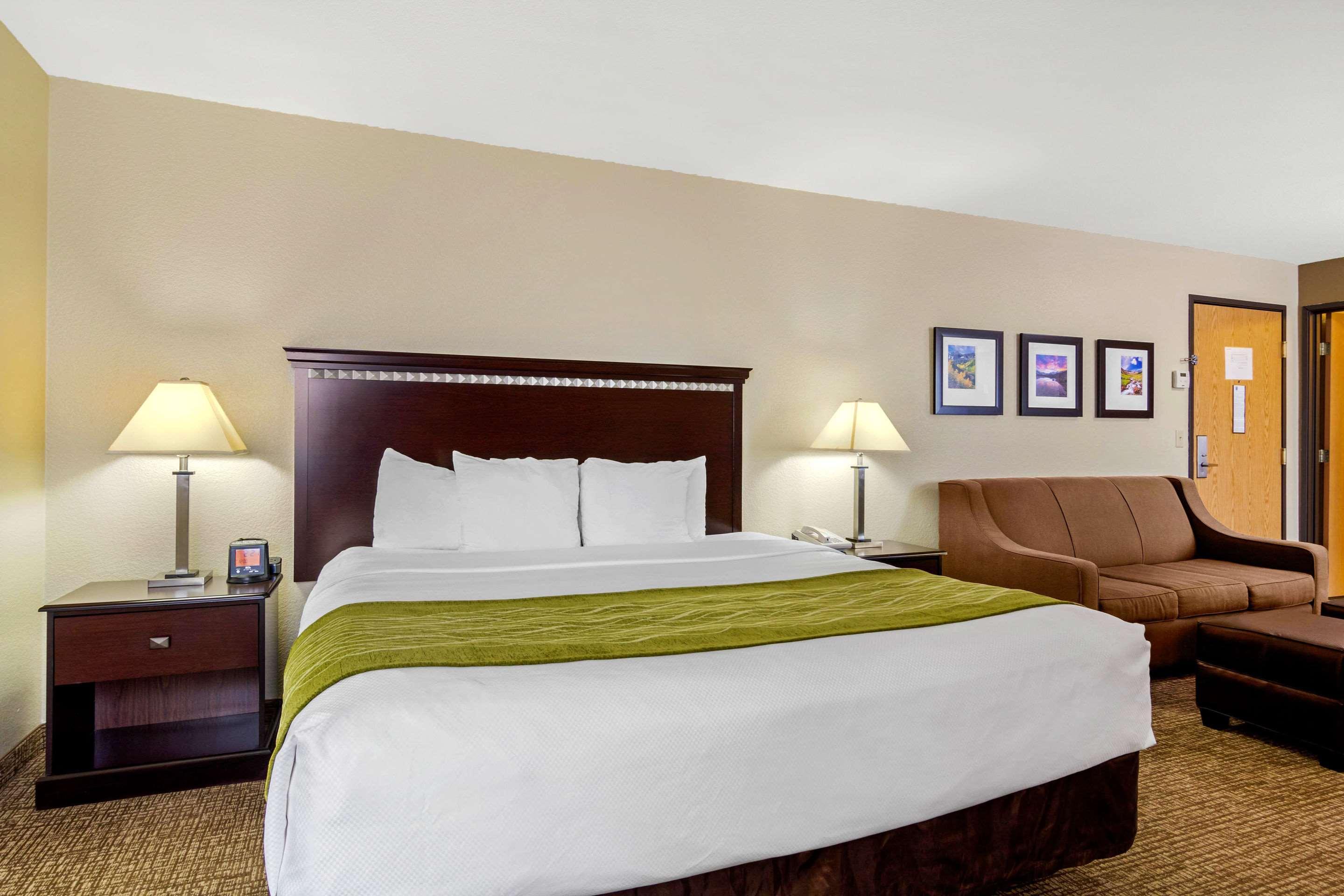 Comfort Inn & Suites Greeley Ngoại thất bức ảnh