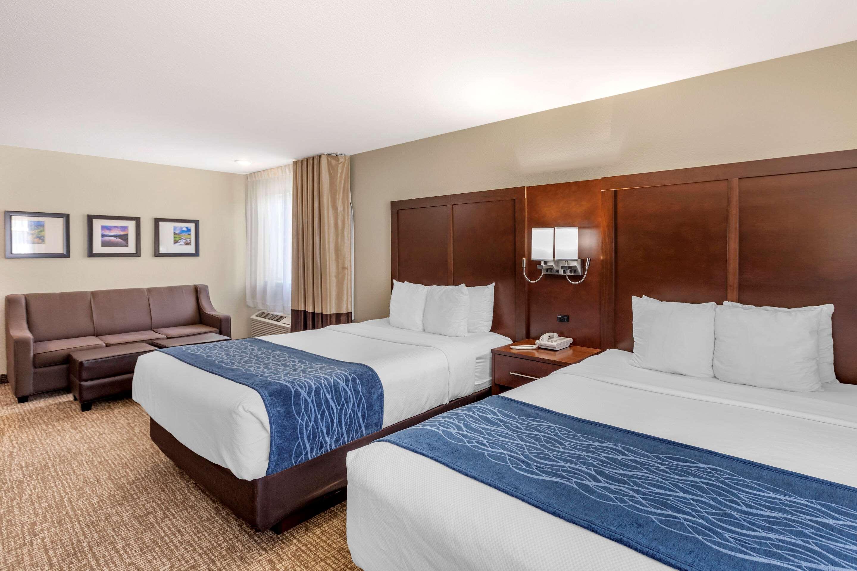 Comfort Inn & Suites Greeley Ngoại thất bức ảnh