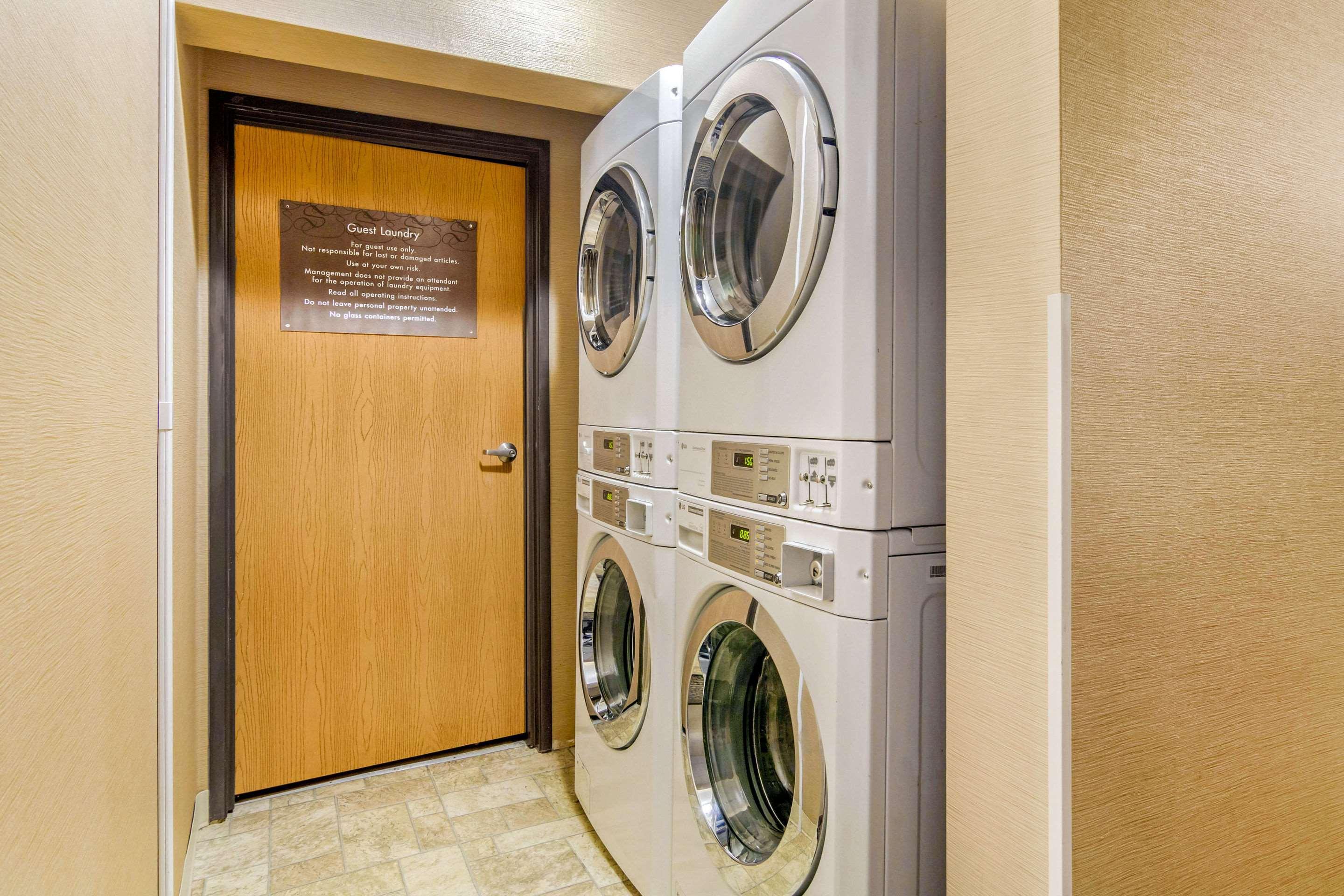 Comfort Inn & Suites Greeley Ngoại thất bức ảnh