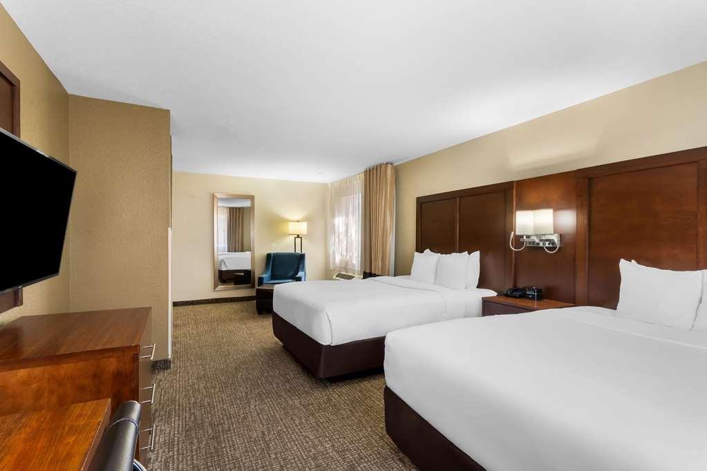 Comfort Inn & Suites Greeley Phòng bức ảnh