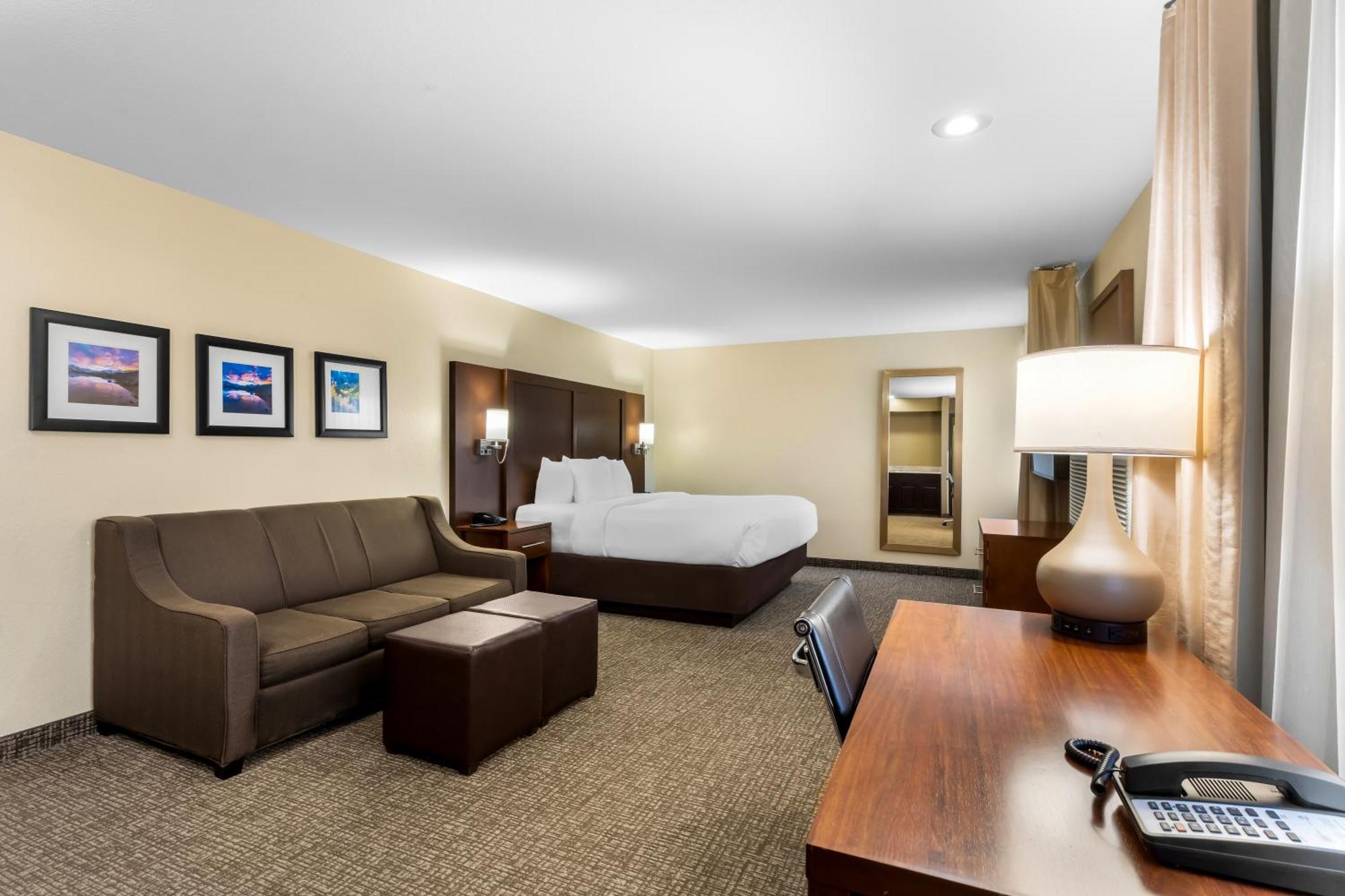 Comfort Inn & Suites Greeley Ngoại thất bức ảnh
